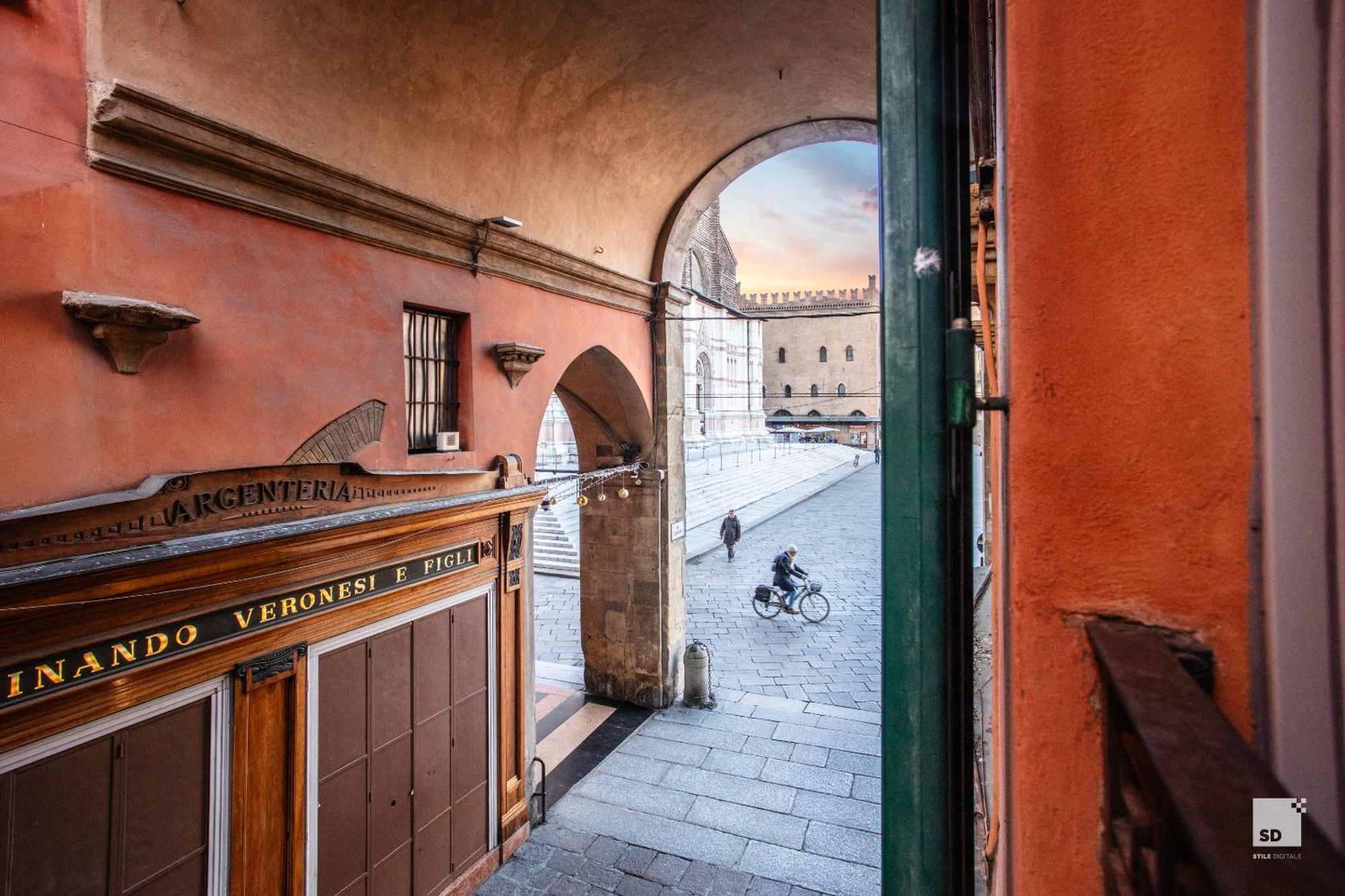Urbanicooh Guidozagni - Piazza Maggiore View Bolonya Dış mekan fotoğraf