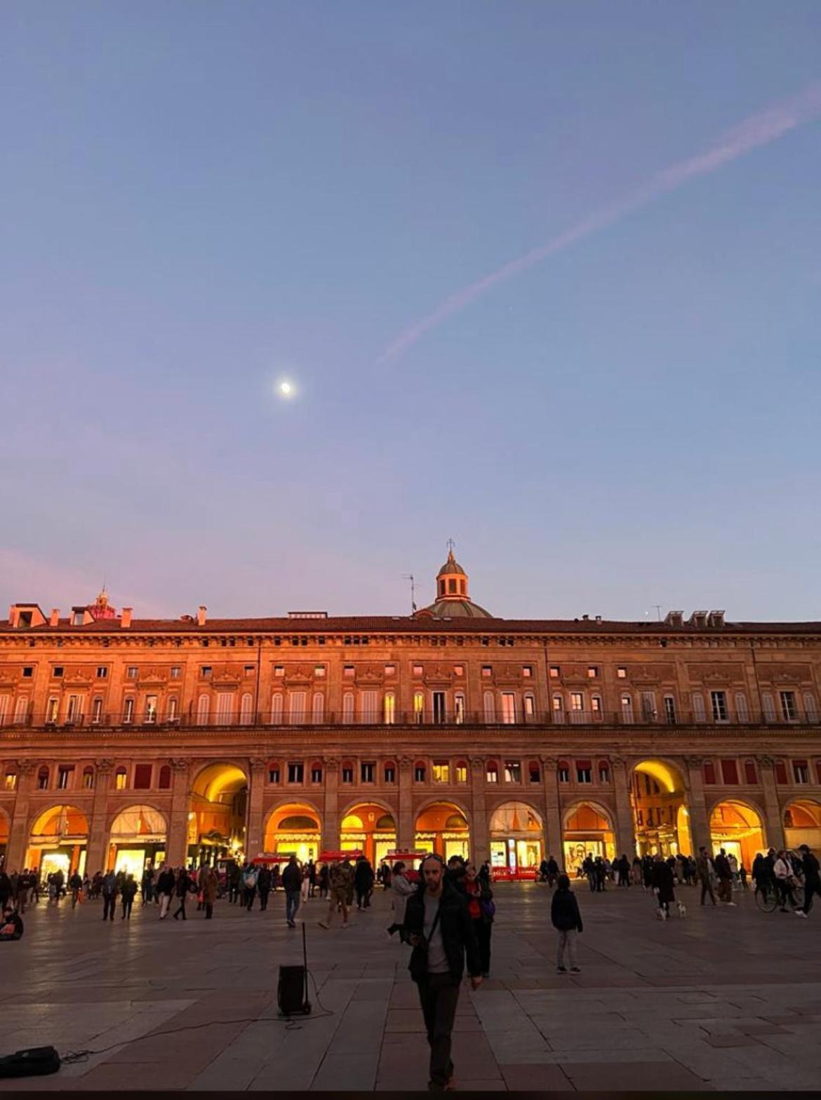Urbanicooh Guidozagni - Piazza Maggiore View Bolonya Dış mekan fotoğraf